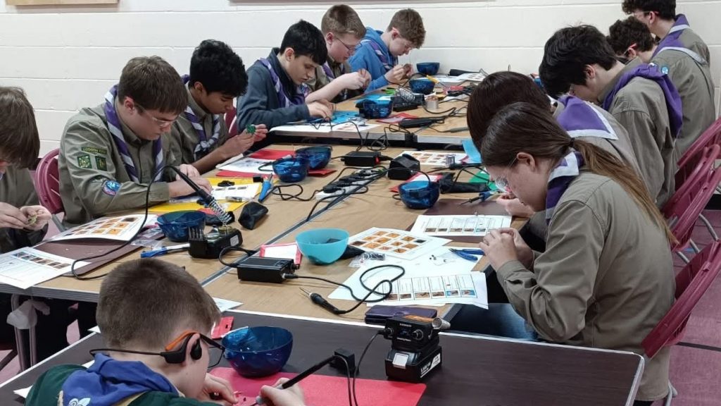 Loddon Exploeres building an LED Heart