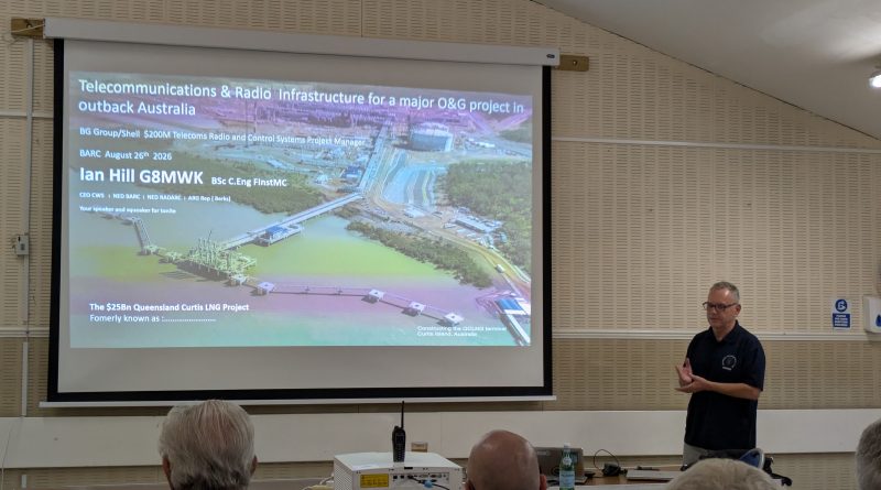 Ian G0MWK Presenting his talk on comms in the Autstralian Outback.